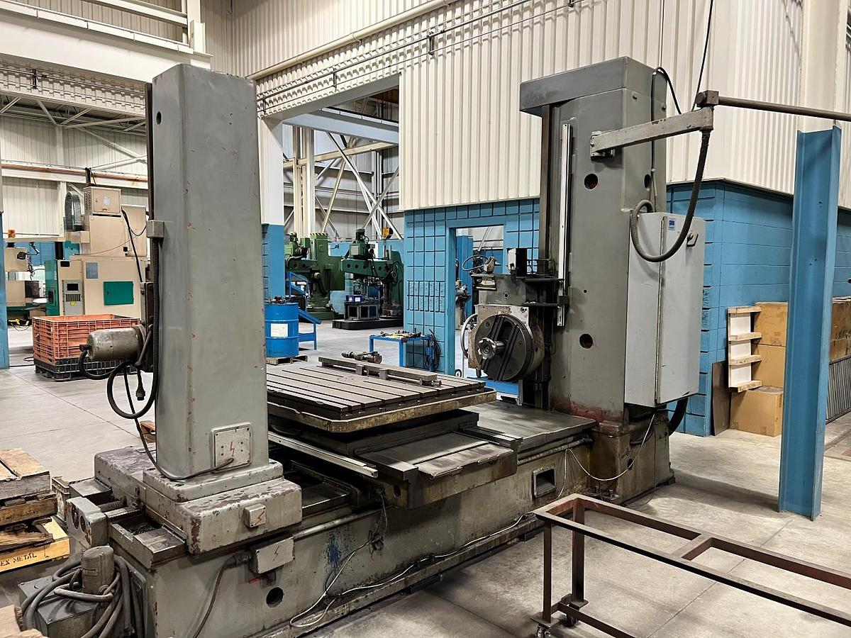 Used TOS VARNSDORF W9 HORIZONTAL BORING MILL