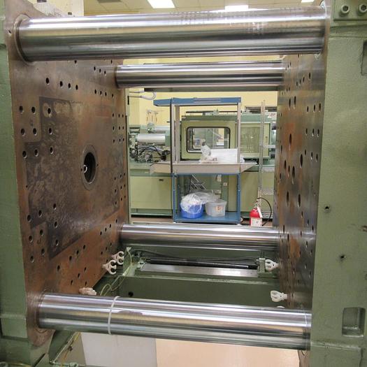 Used Nissei FE210S50ASE Injection Molding 