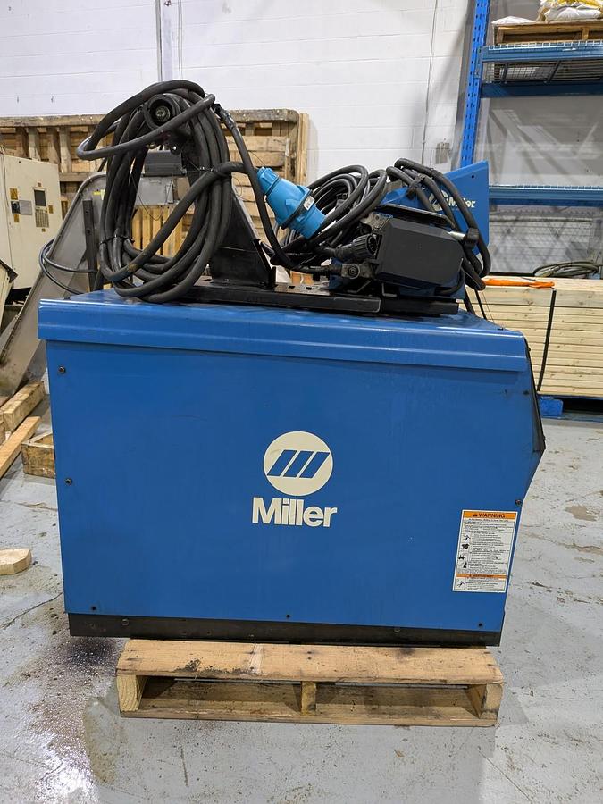 Used MILLER DELTAWELD 452 CV/DC WELDING POWER SOURCE