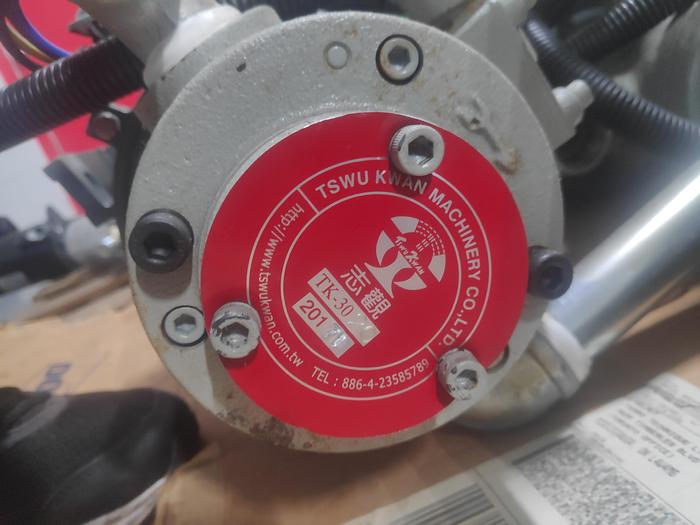 Used TSKUKWAN HYDRAULIC PUMP AND MOTOR
