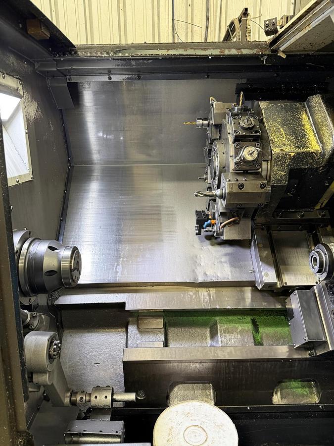 Used DOOSAN PUMA 240MB CNC TURNING CENTER