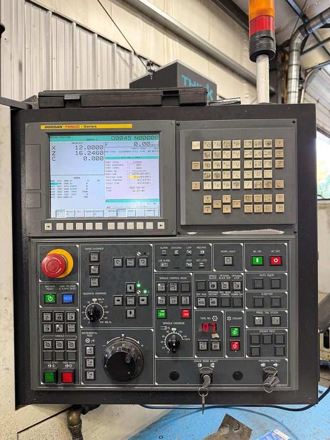 Used DOOSAN PUMA 240MB CNC TURNING CENTER