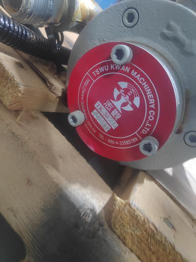 Used TSKUKWAN HYDRAULIC PUMP AND MOTOR