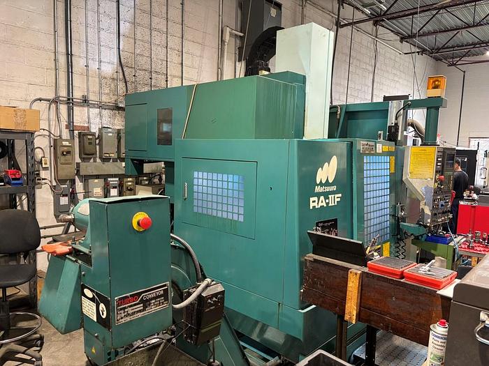 Used MATSUURA RA-2F VERTICAL MACHINING CENTER