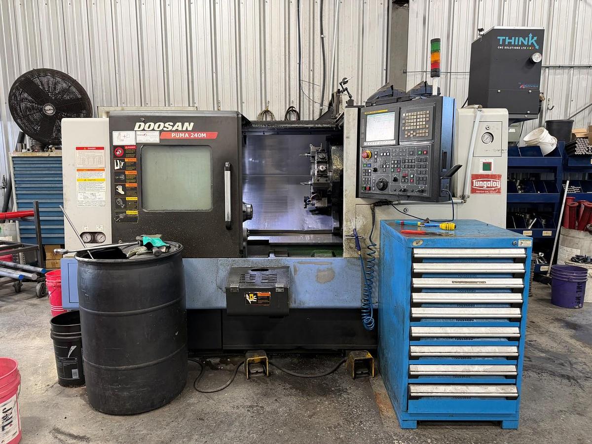 Used DOOSAN PUMA 240MB CNC TURNING CENTER