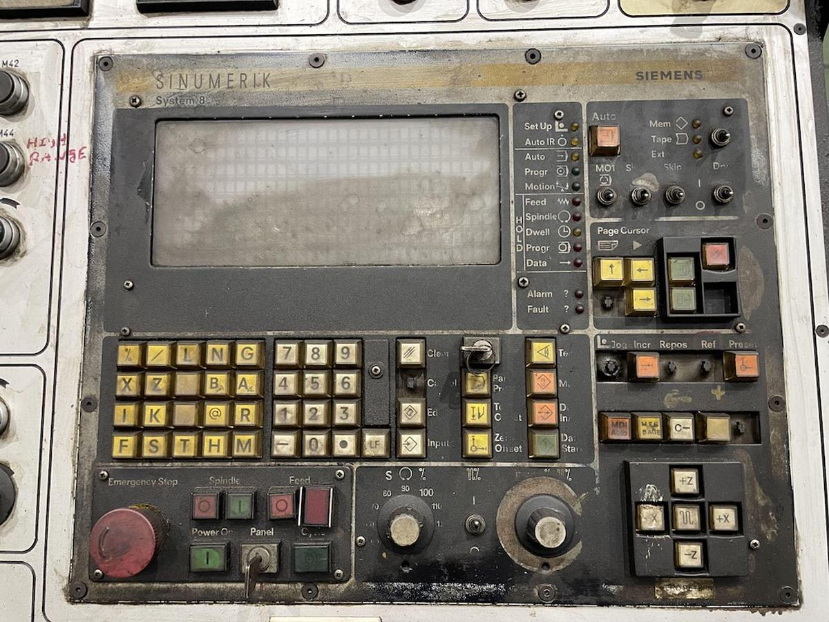 Used PIETRO CARNAGHI AC 25 CNC VERTICAL BORING MILL