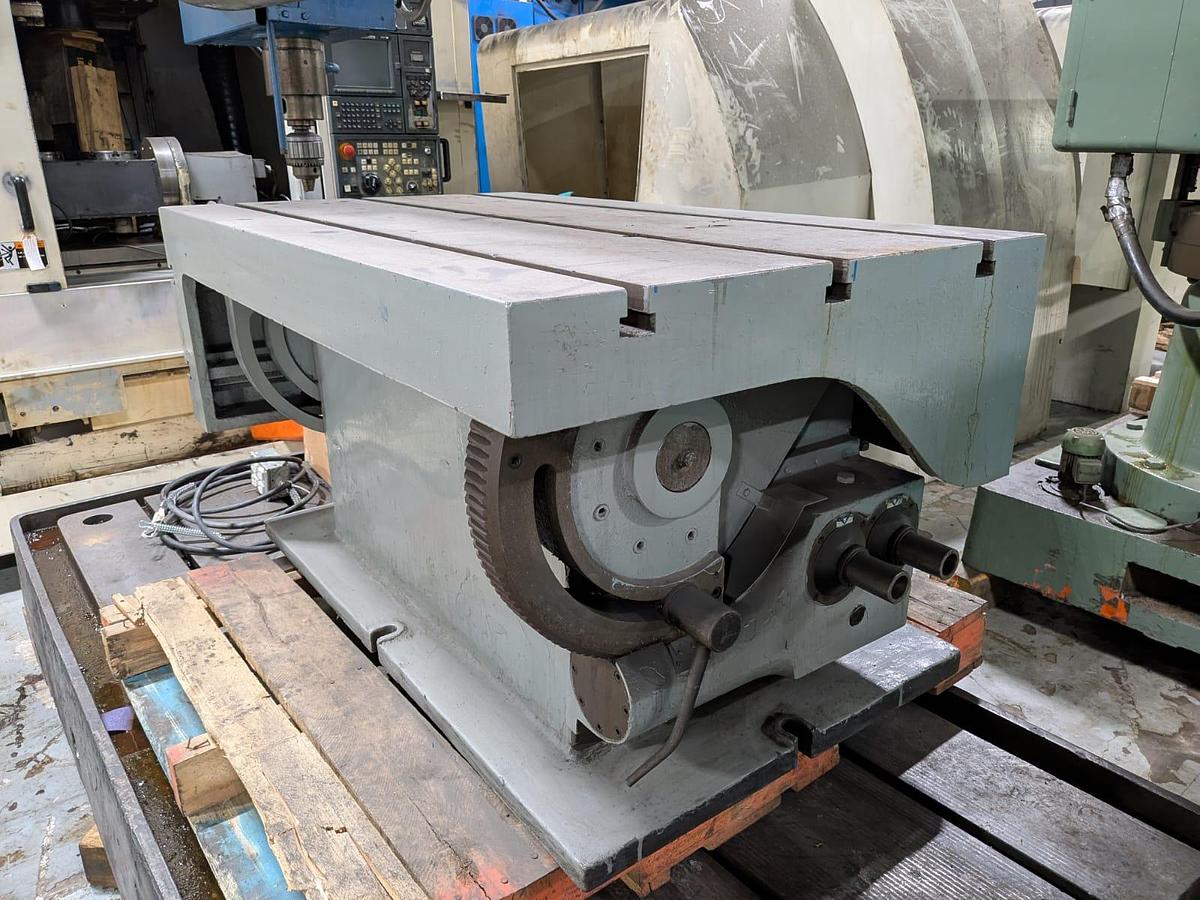 Used Novisa RTP 100 Radial Drill
