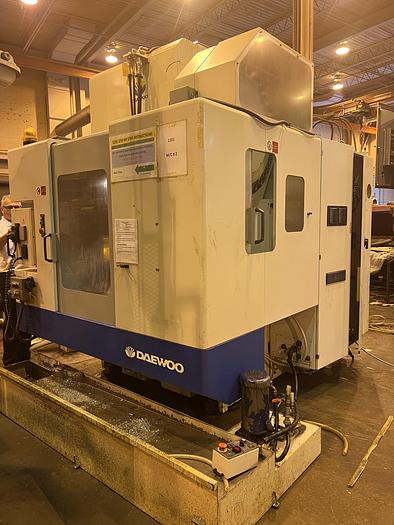 Used Daewoo DMV400 Vertical Machining Center