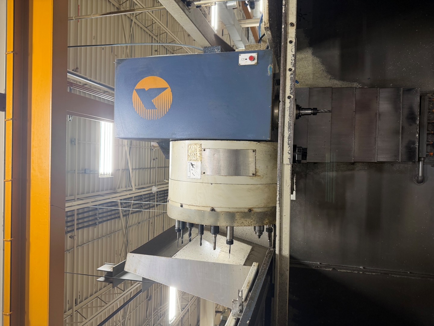 Used TAKUMI V15 VERTICAL MACHINING CENTER