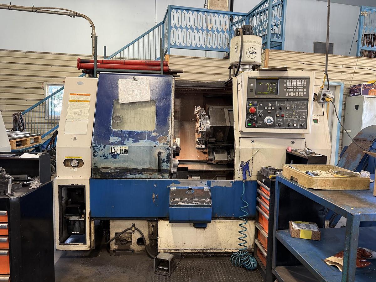 Used DAEWOO PUMA 200C CNC LATHE