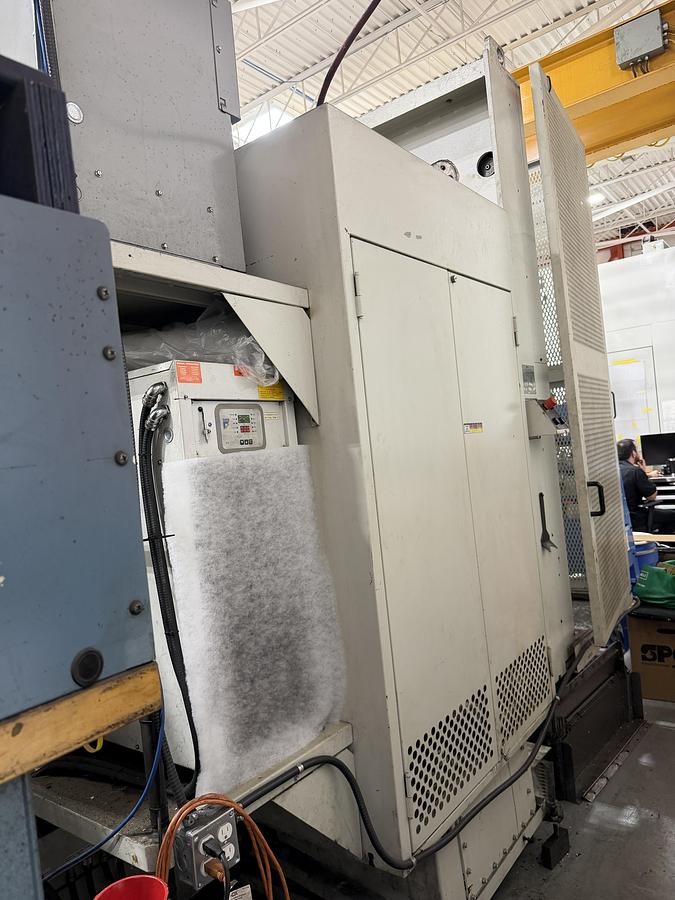 Used DAH LIH HC-2000 CNC HORIZONTAL MACHINING CENTER