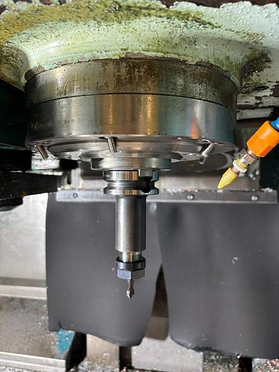 Used MATSUURA RA-2F VERTICAL MACHINING CENTER