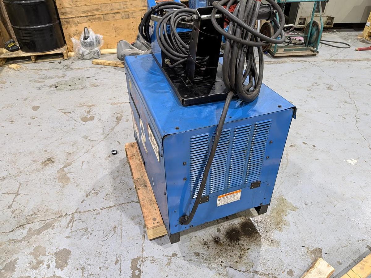 Used MILLER DELTAWELD 452 CV/DC WELDING POWER SOURCE
