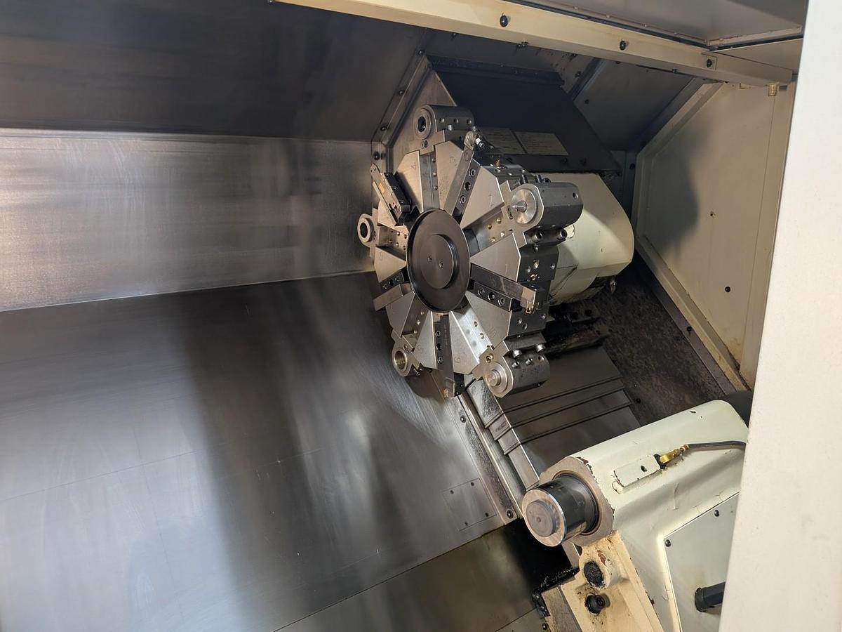 Used CHEVALIER FCL-1028 TURNING CENTER (Only 3150 Cutting Hours)