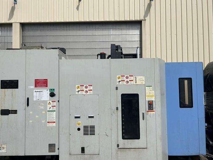 Used DOOSAN HP 4000 HORIZONTAL MACHINING CENTER (2008)