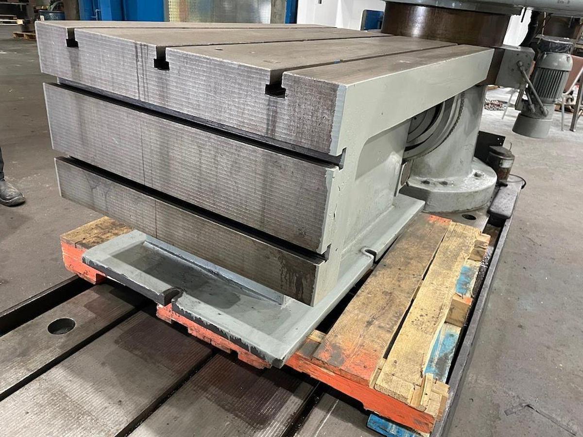 Used Novisa RTP 100 Radial Drill