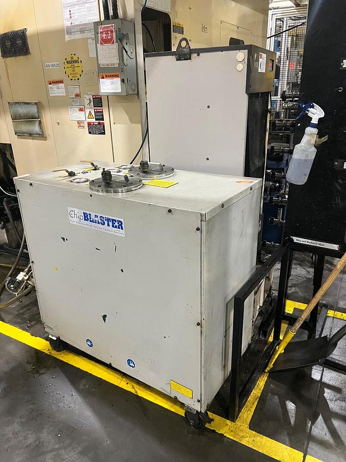 Used 2002 Daewoo DVC-500 Vertical Machining Center