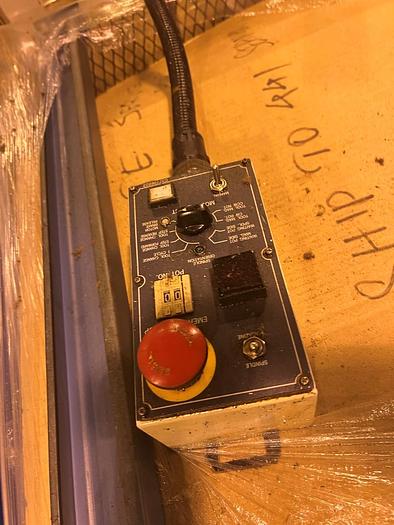 Used Daewoo DMV400 Vertical Machining Center