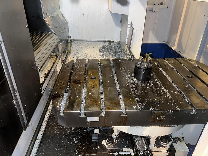 Used Daewoo DMV400 Vertical Machining Center