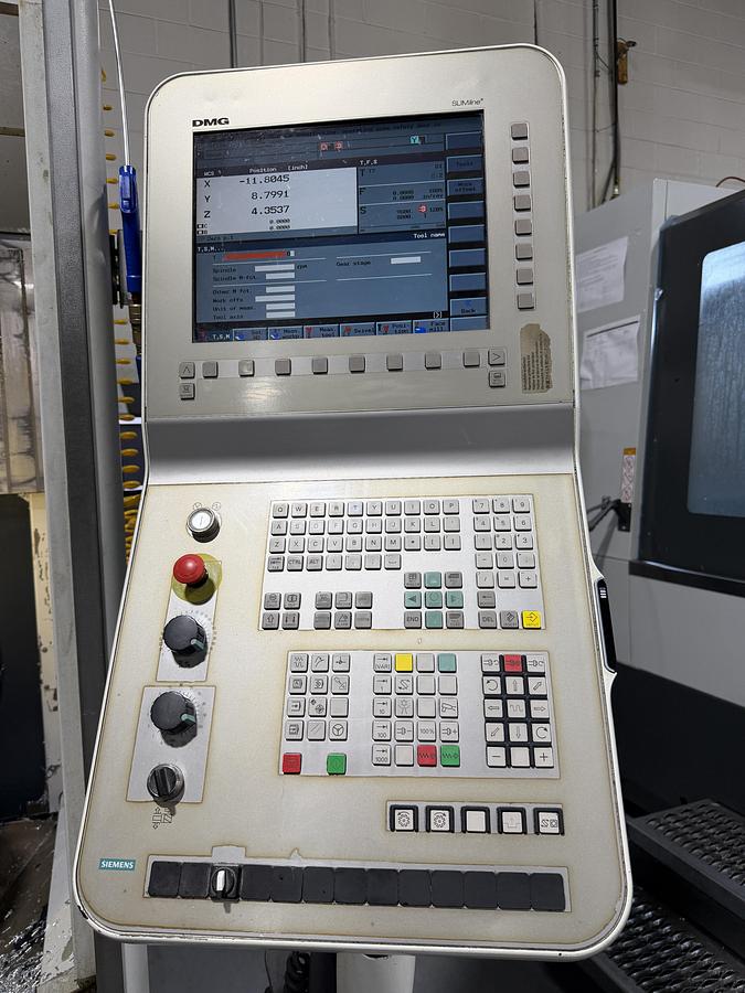 Used DMG MORI DMU 50 ECO CNC VERTICAL MACHINING CENTER