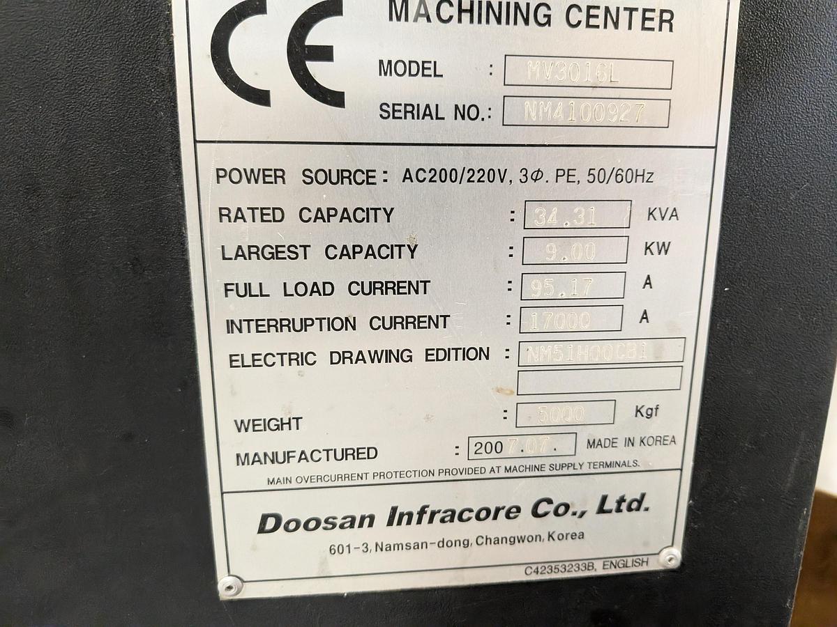 Used Doosan MV-3016L Vertical Machining Center with Low hours