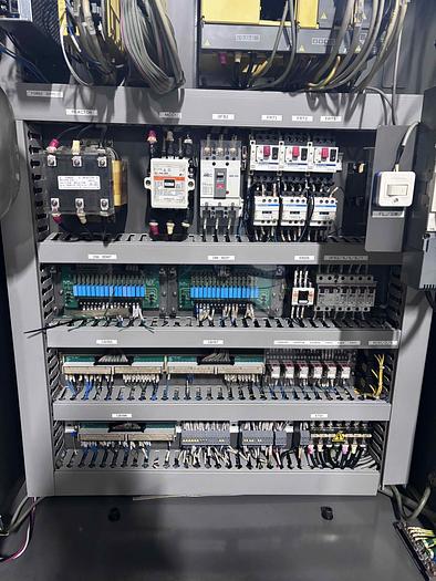 Used HWACHEON HI TECH 200 CL WITH INDEX CHUCK