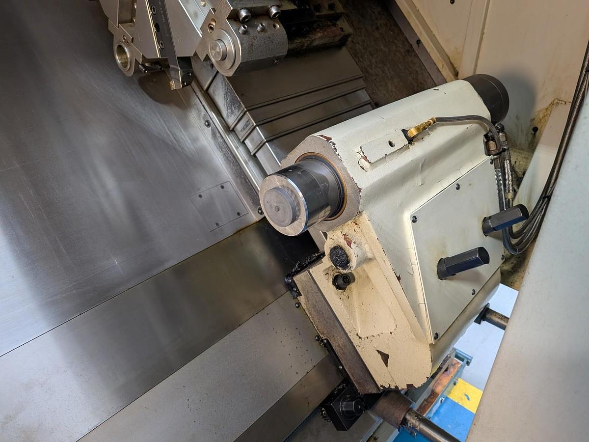 Used CHEVALIER FCL-1028 TURNING CENTER (Only 3150 Cutting Hours)
