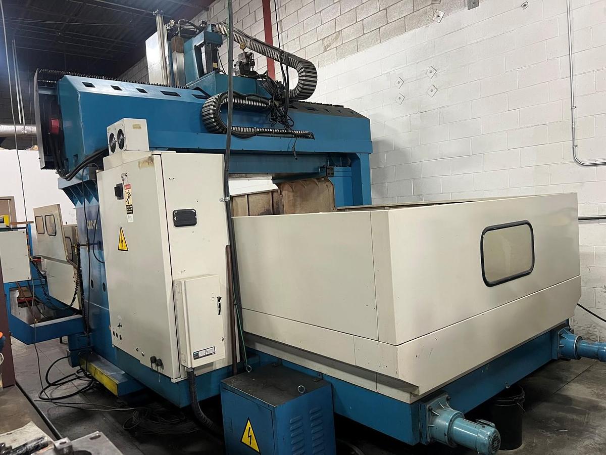 Used 1997 Sanco V-3025