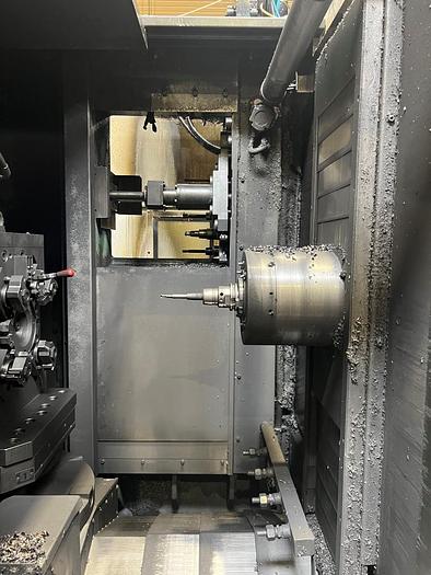 Used DOOSAN HP 4000 HORIZONTAL MACHINING CENTER (2013)