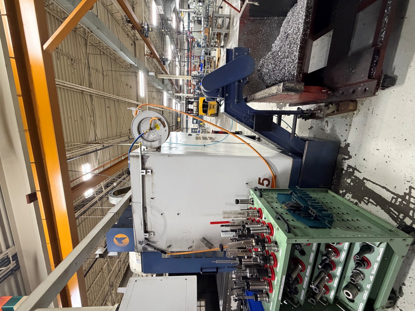 Used TAKUMI V15 VERTICAL MACHINING CENTER