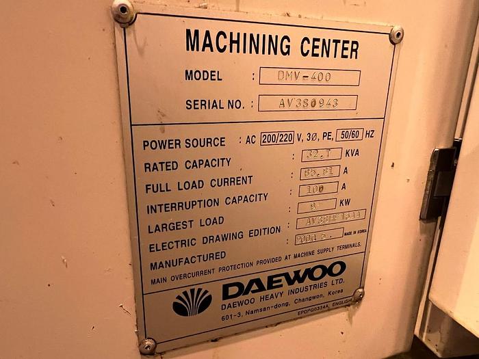 Used Daewoo DMV400 Vertical Machining Center