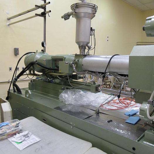 Used Nissei FE210S50ASE Injection Molding 