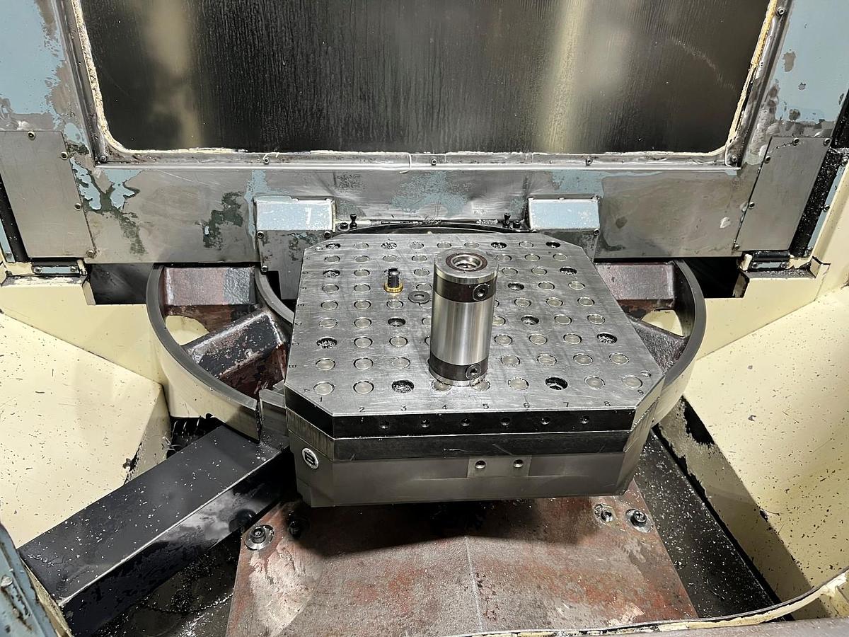 Used NIIGATA SPN50 HORIZONTAL MACHINING CENTER