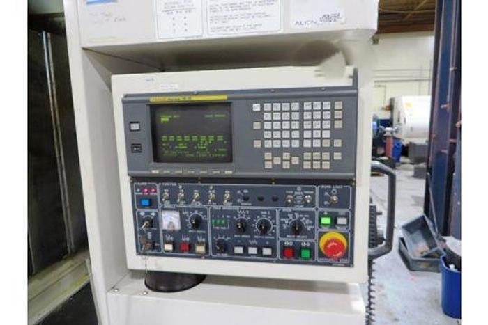 Used DAEWOO DMV400 VERTICAL MACHINING CENTER