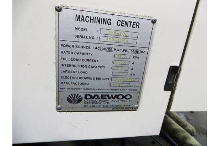 Used DAEWOO DMV400 VERTICAL MACHINING CENTER