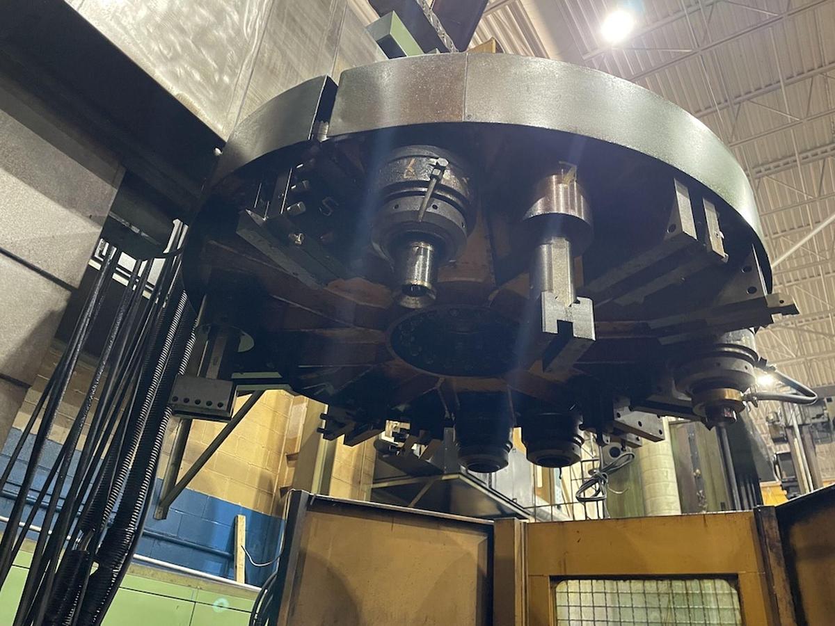 Used PIETRO CARNAGHI AC 25 CNC VERTICAL BORING MILL