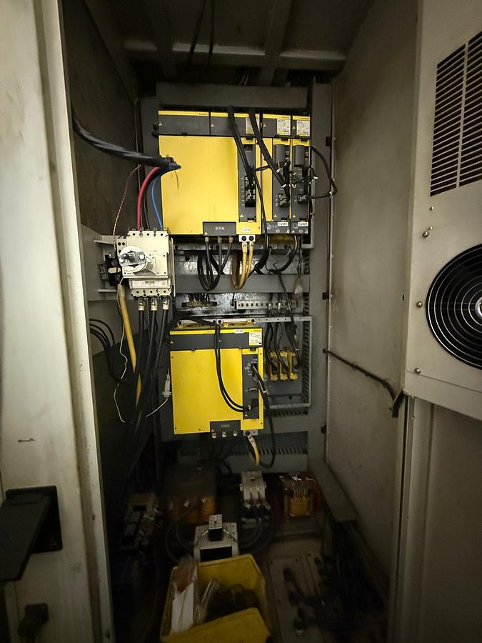 Used AGMA VMC-199 CNC VERTICAL MACHINING CENTER