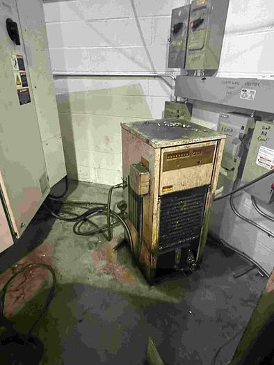 Used DAEWOO DVC 500 VERTICAL MACHINING CENTER