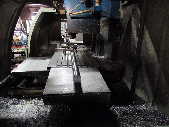 Used Geng Shuen Vertical Machining Center