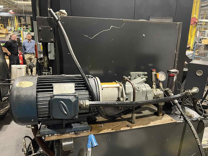 Used OKK HM500S HORIZONTAL MACHINING CENTER 