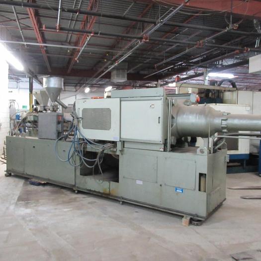 Used Nissei FS180S36ASE Injection Molding