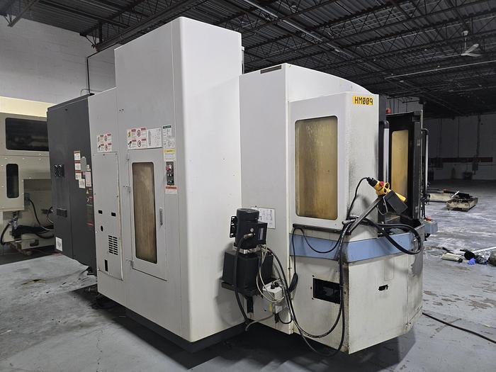 Used 2010 Doosan HC-400 HORIZONTAL MACHINING CENTER