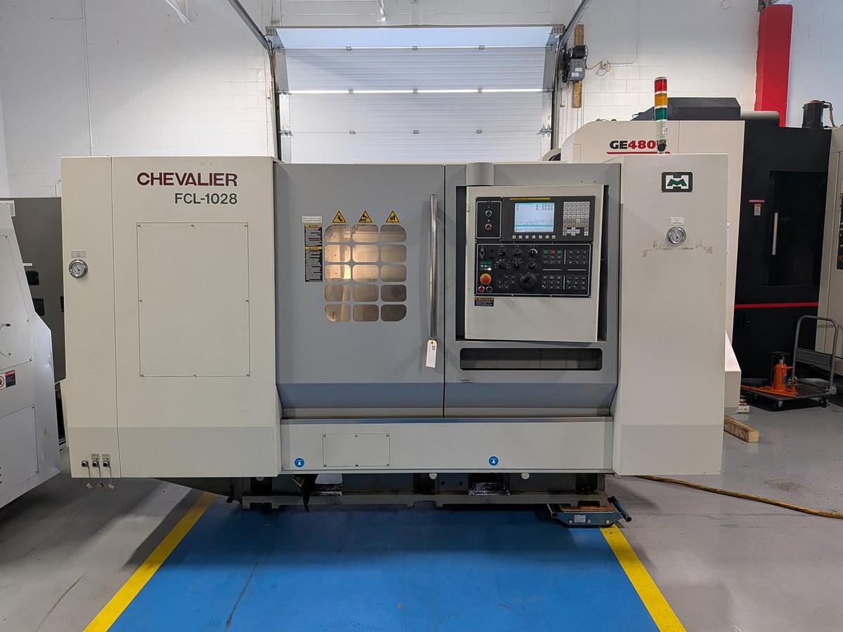 Used CHEVALIER FCL-1028 TURNING CENTER (Only 3150 Cutting Hours)