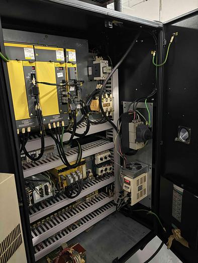 Used DAEWOO PUMA 240C TURNING CENTER