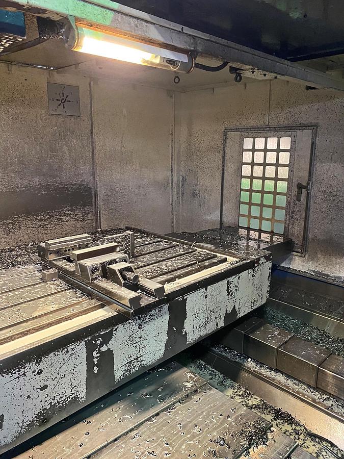 Used TAKUMI V22 VERTICAL MACHINING CENTER