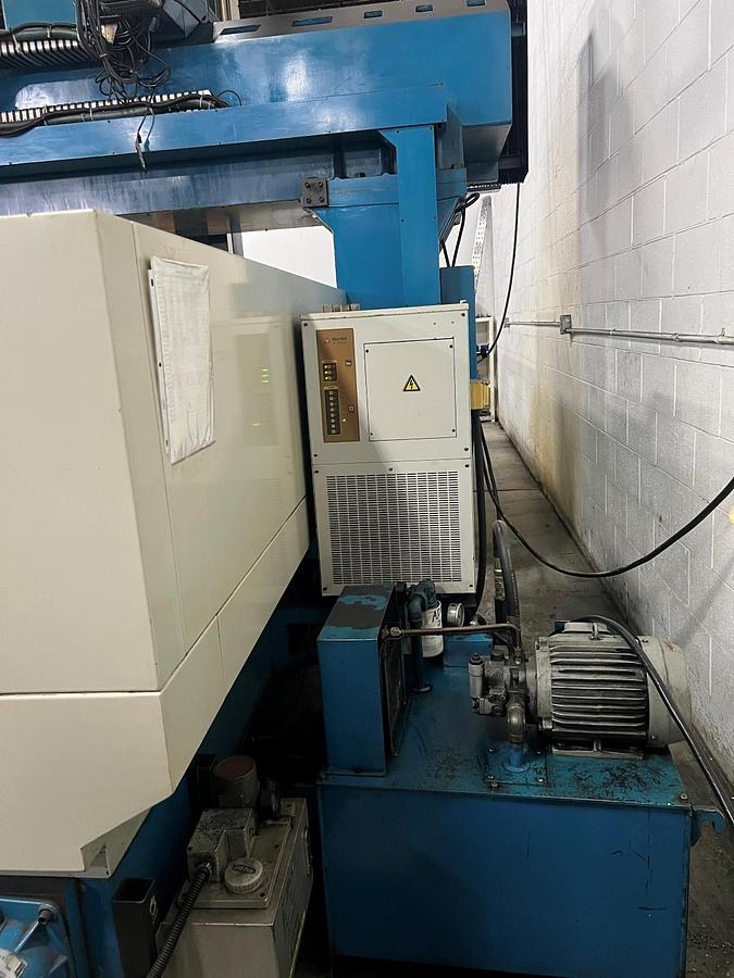 Used 1997 Sanco V-3025