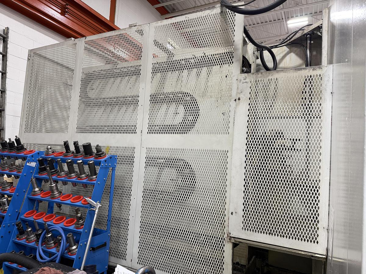 Used DAH LIH HC-2000 CNC HORIZONTAL MACHINING CENTER