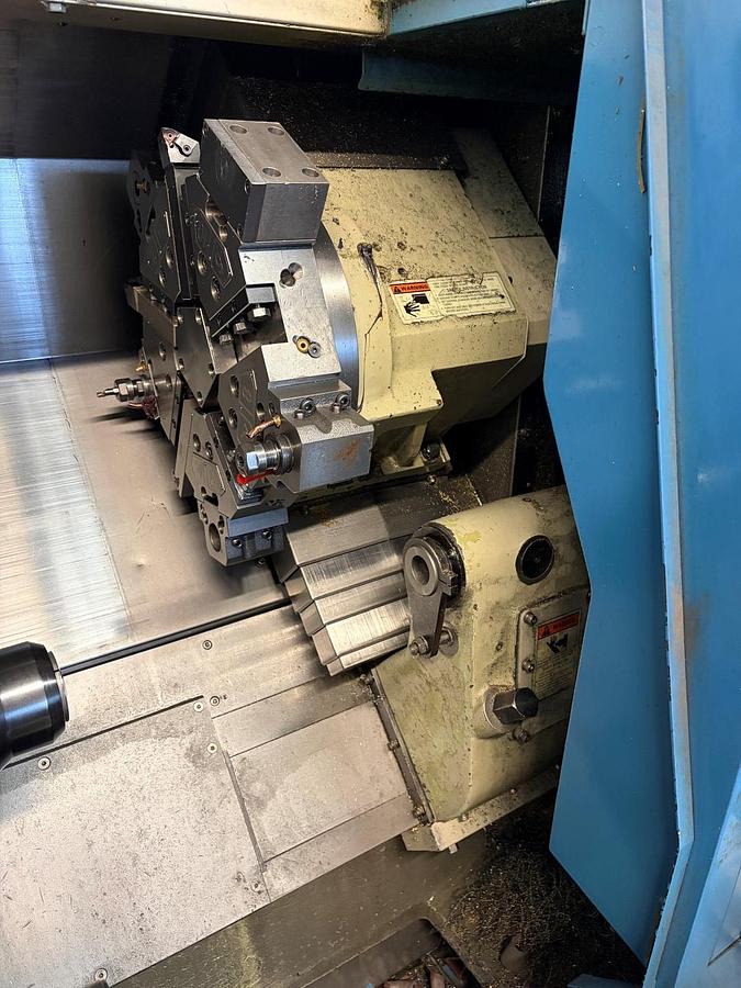 Used 2012 Hyundai HIT-180