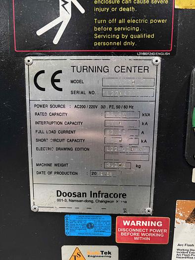 Used 2010 Doosan LYNX-220LC TURNING CENTER