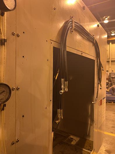 Used Daewoo DMV400 Vertical Machining Center